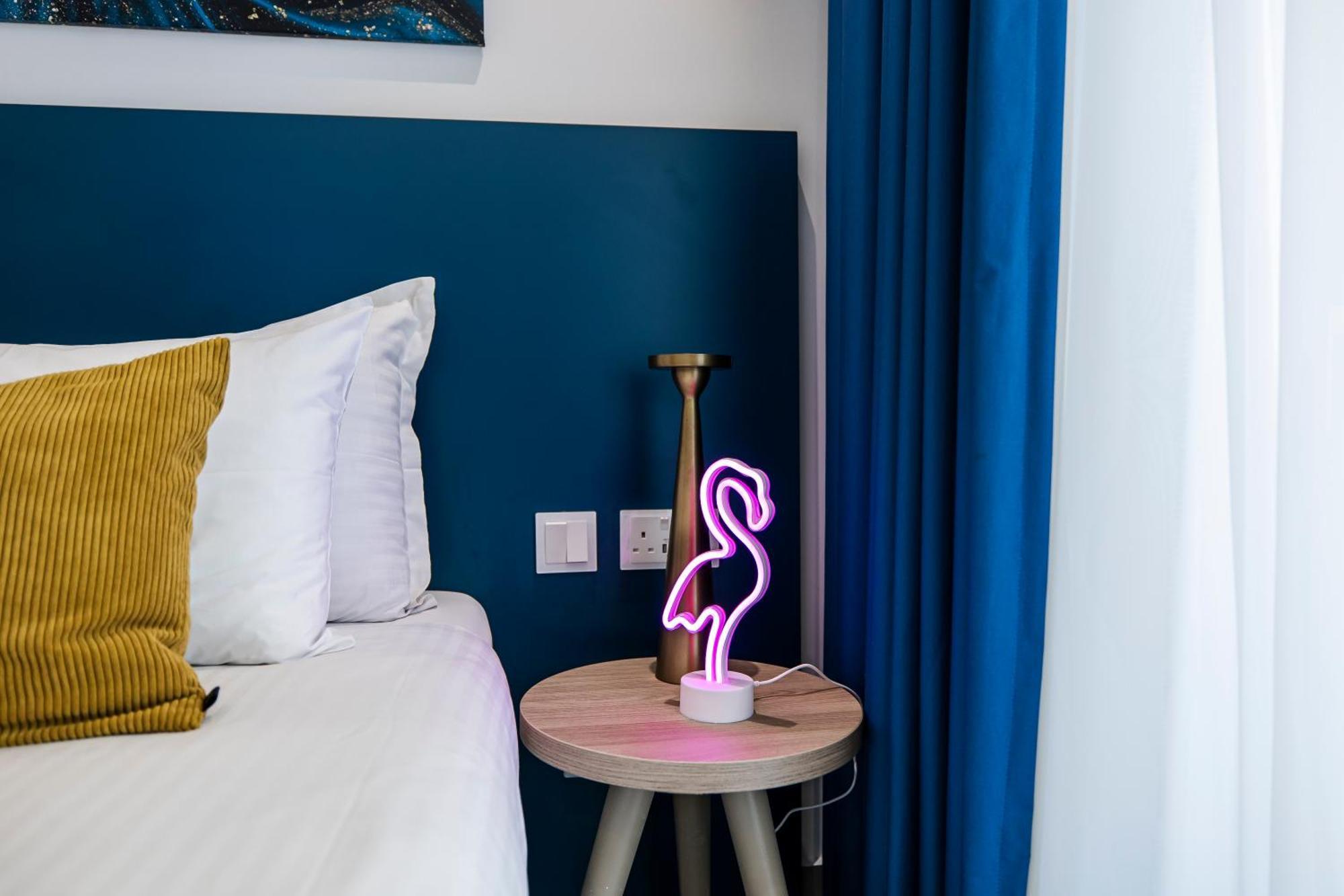 Отель Flamingo Malta